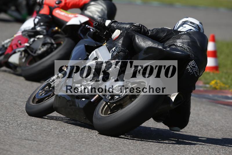 /Archiv-2024/29 12.06.2024 MOTO.CH Track Day ADR/Gruppe rot/39